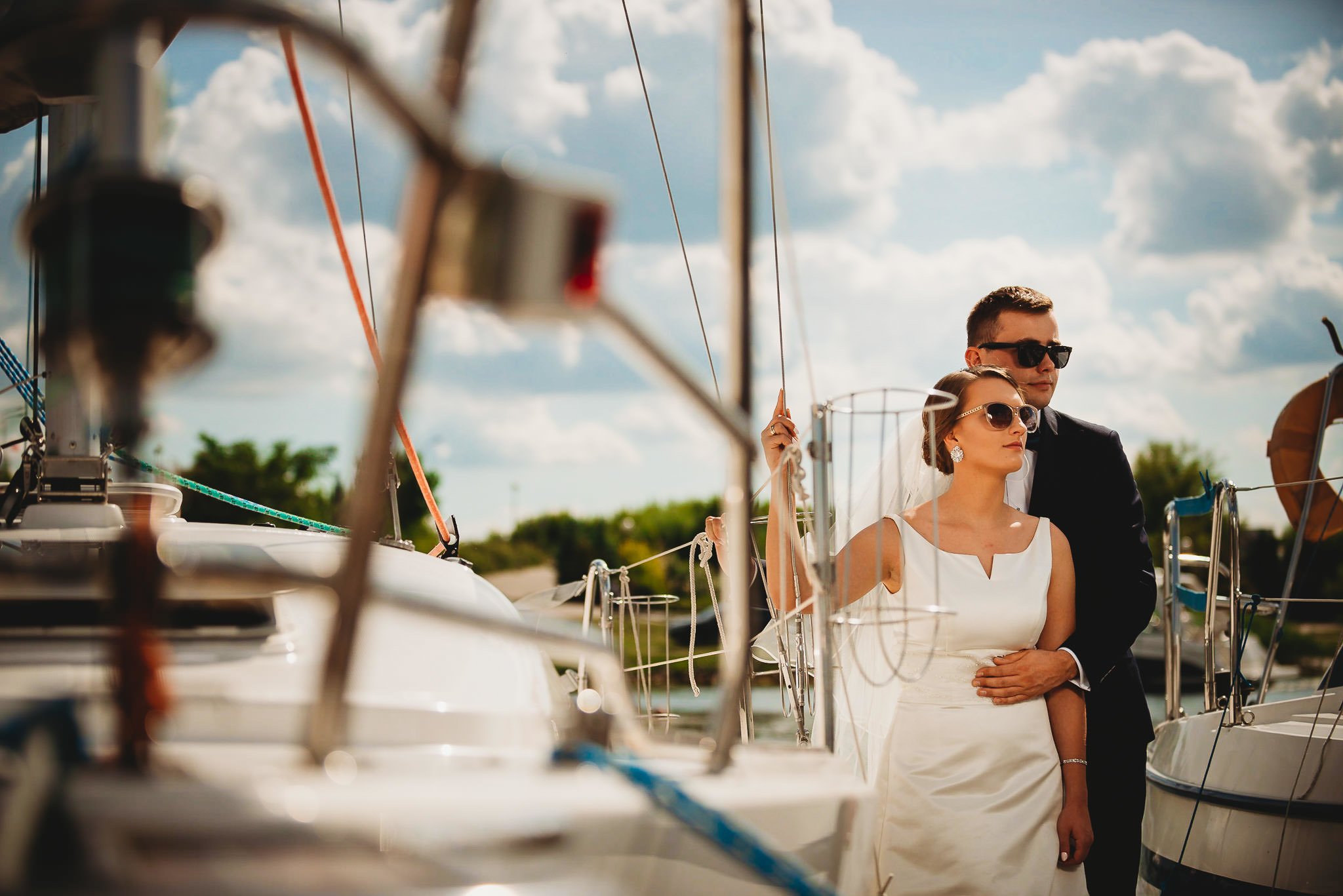 sesja ślubna, ślesin, marina, pan młody, panna młoda, piękna pogoda, pocałunek, fotograf slubny, fotografia slubna turek, zdjęcia slubne turek,