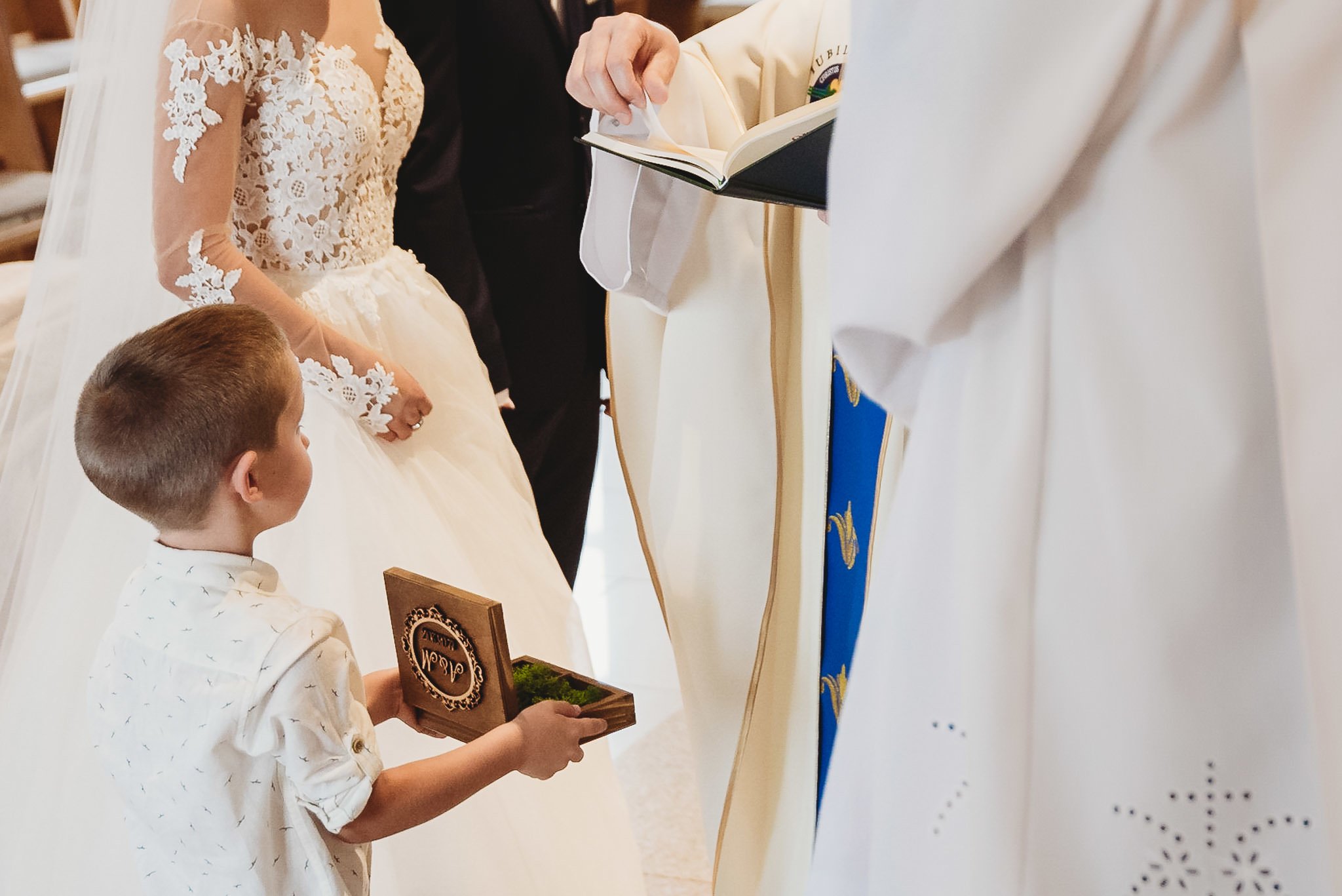 Angelika i Michał, piękne zdjęcia ślubne i sesja plenerowa w Gołuchowie 112