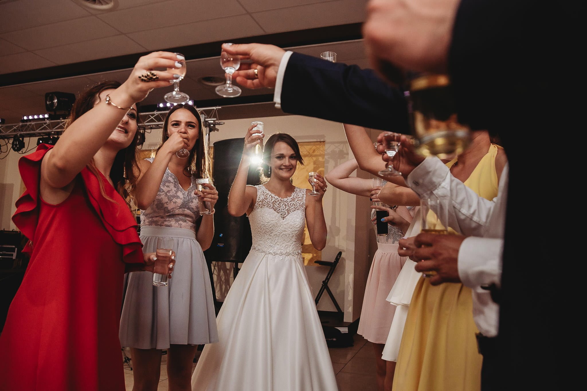 Monika i Michał, wesele w Paryżu i sesja plenerowa w stadninie koni w Czołowie 242