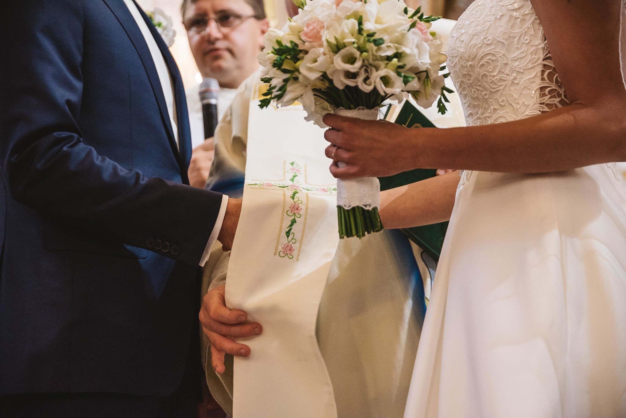 Monika i Michał, wesele w Paryżu i sesja plenerowa w stadninie koni w Czołowie 116