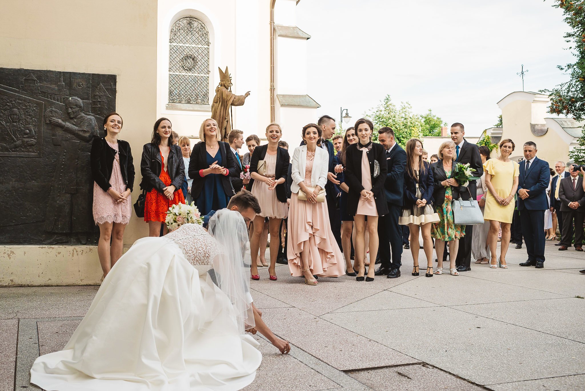 Monika i Michał, wesele w Paryżu i sesja plenerowa w stadninie koni w Czołowie 150