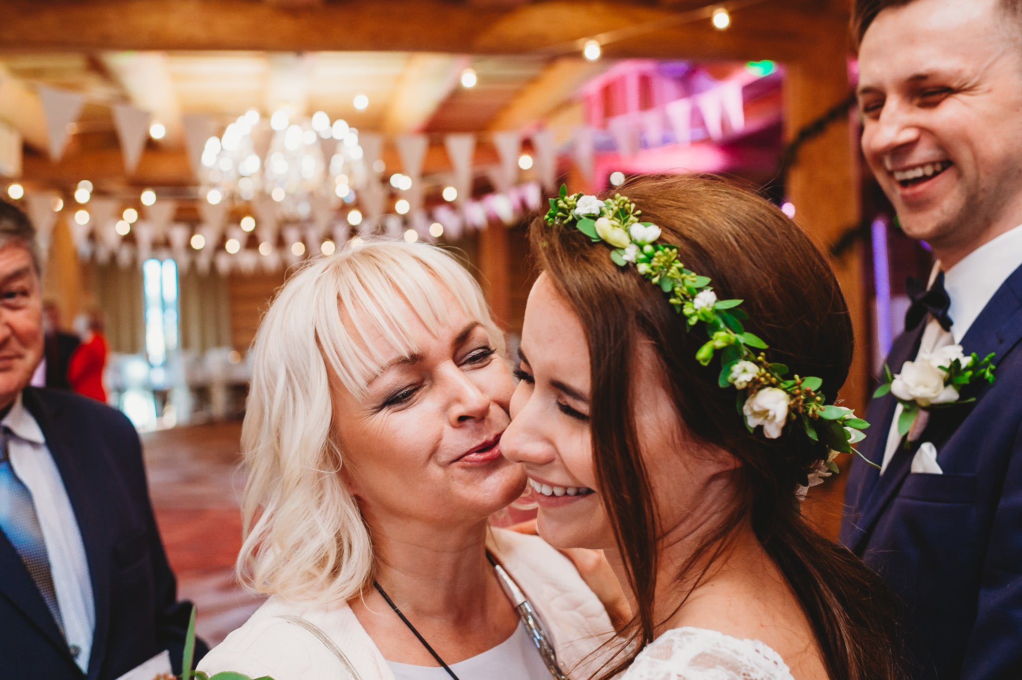 Fantastyczny ślub w stylu rustykalnym, wesele w Kapitańskiej| fotograf ślubny Konin 207