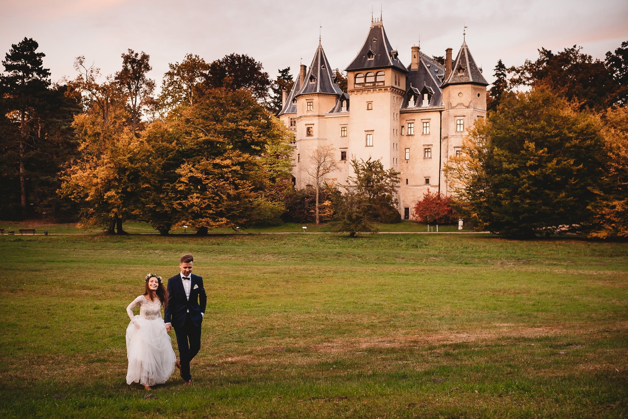 sesja ślubna w Głuchowie, zamek Gołuchów, fotograf ślubny Konin