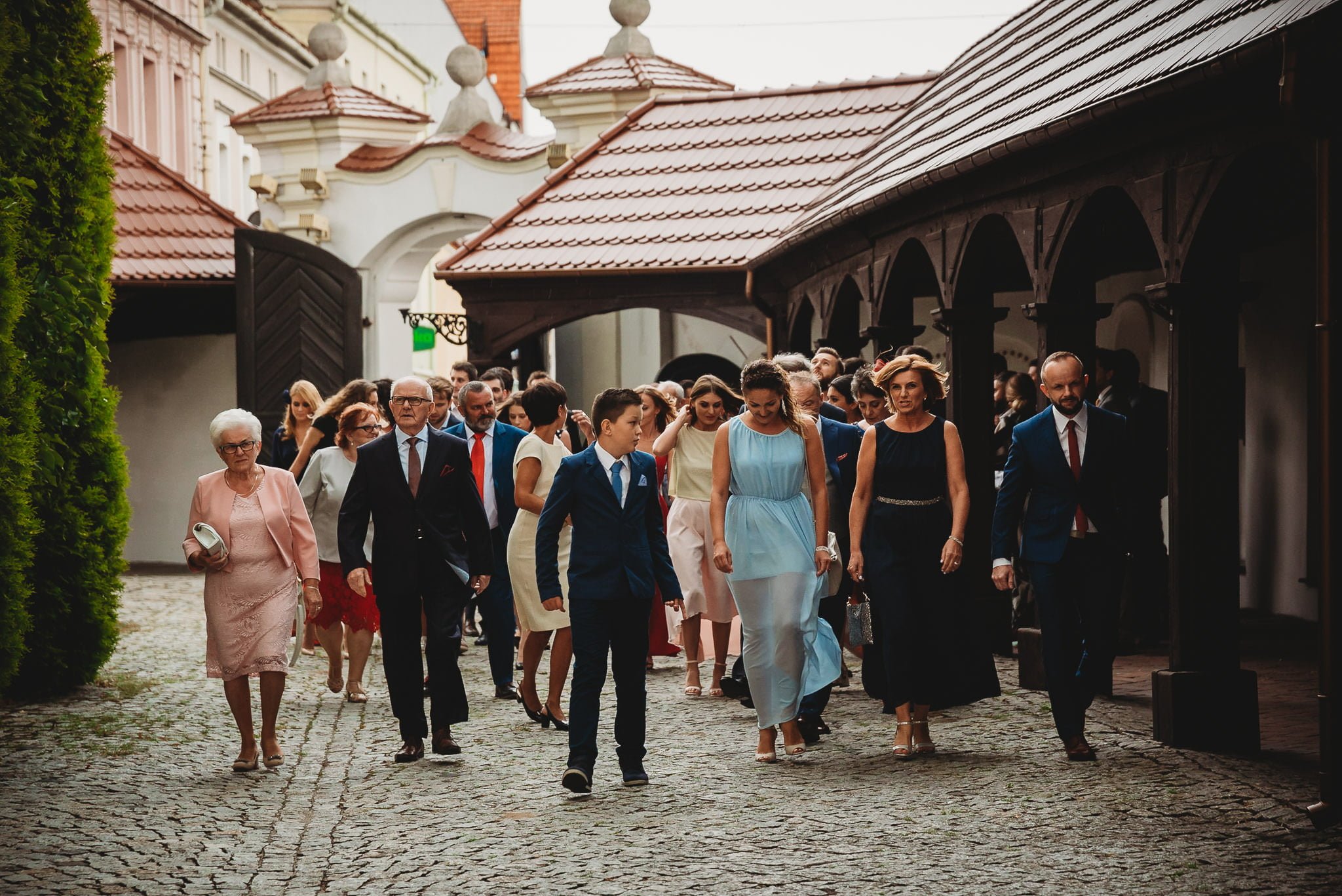 Płacz, łzy, śmiech, szał mieszanka wybuchowych emocji na niezapomnianym ślubie w Jaocinie| fotograf ślubny Konin 93