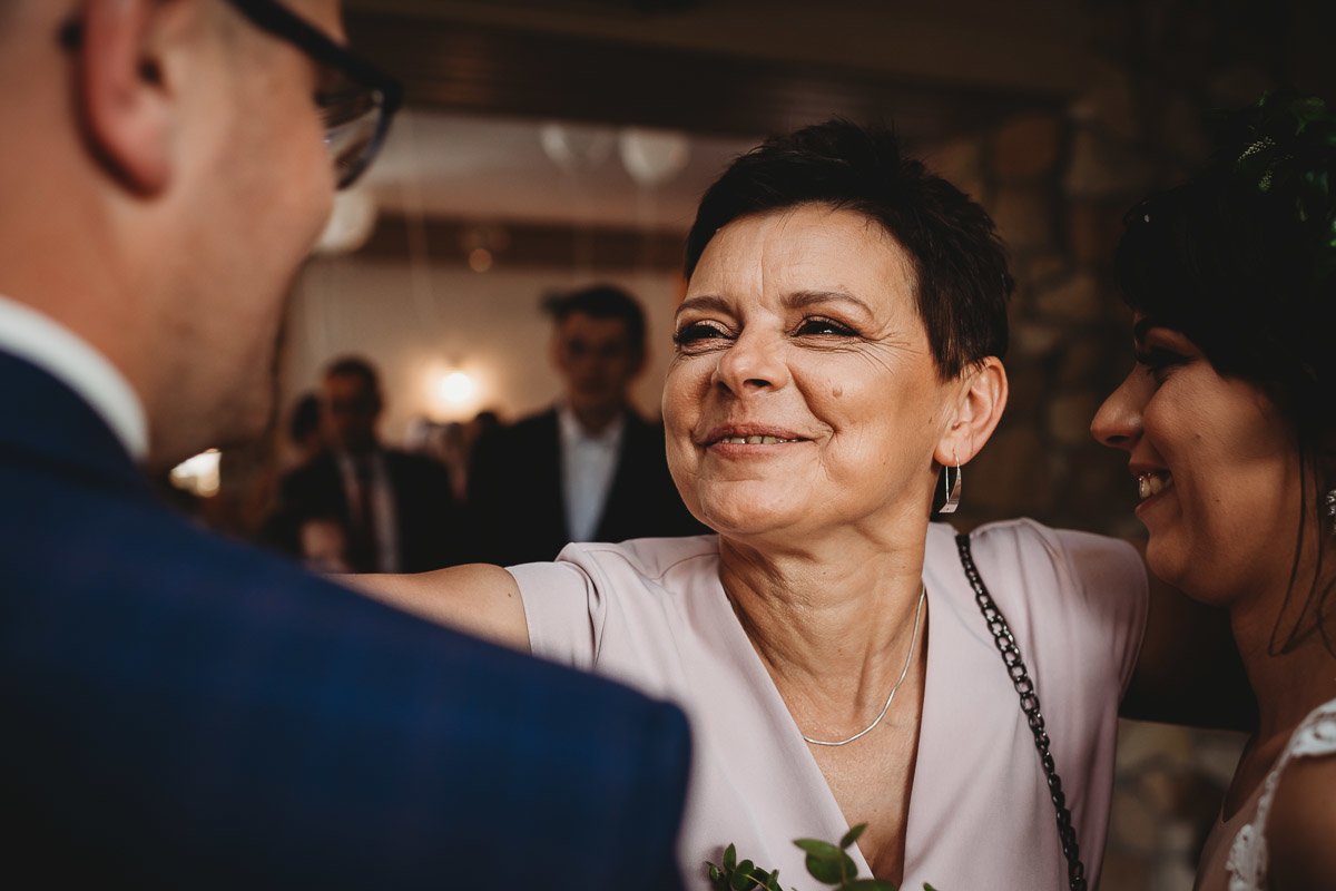 Mustangiem do ślubu! Plener ślubny Asi i Tomka - Kolorowe Jeziorka. 129