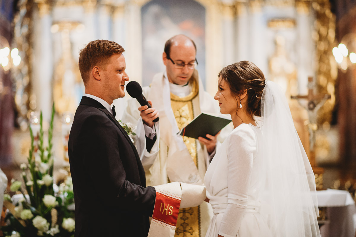 Dorota i Tomasz-wesele Hotel Kristoff Kalisz, sesja ślubna w Lubiążu 141