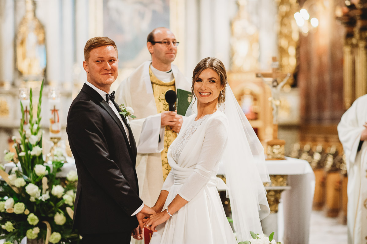 Dorota i Tomasz-wesele Hotel Kristoff Kalisz, sesja ślubna w Lubiążu 159