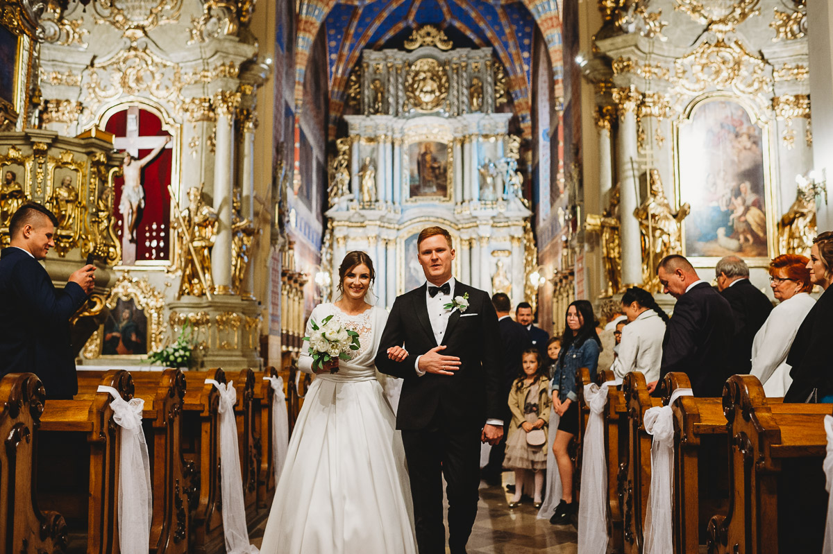 Dorota i Tomasz-wesele Hotel Kristoff Kalisz, sesja ślubna w Lubiążu 171