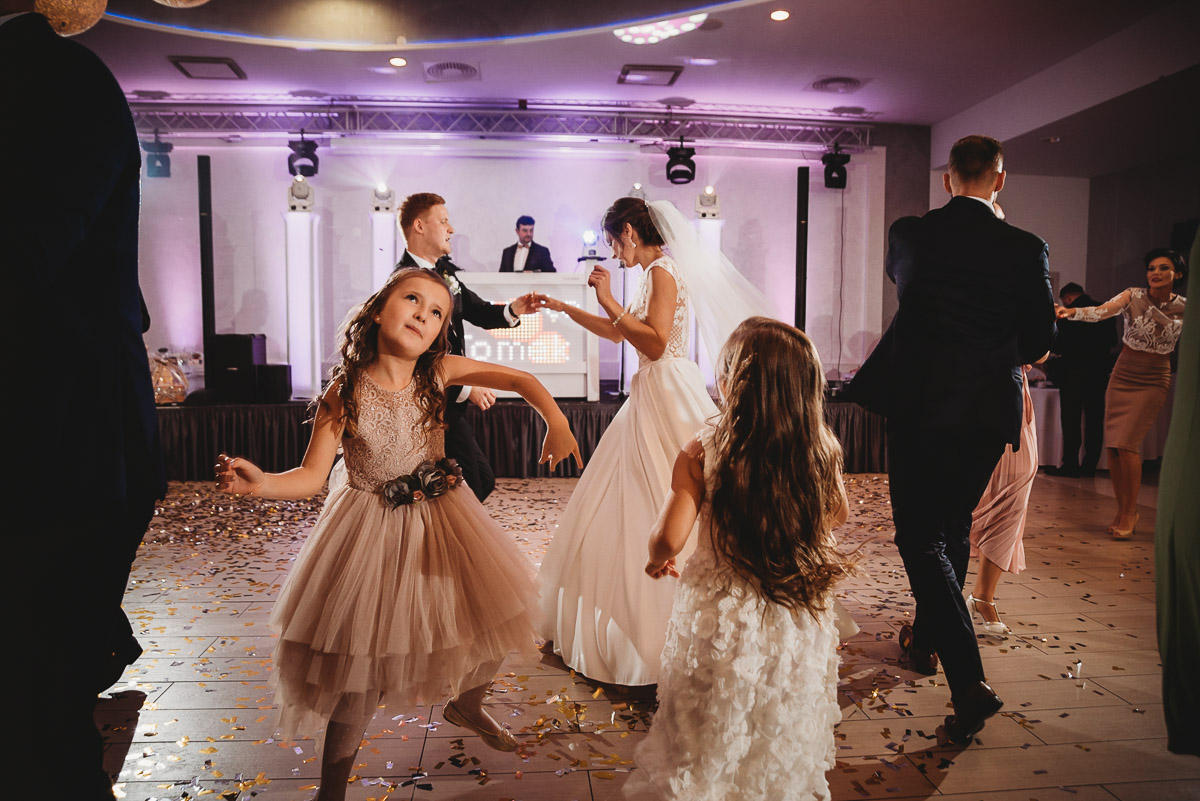 Dorota i Tomasz-wesele Hotel Kristoff Kalisz, sesja ślubna w Lubiążu 219