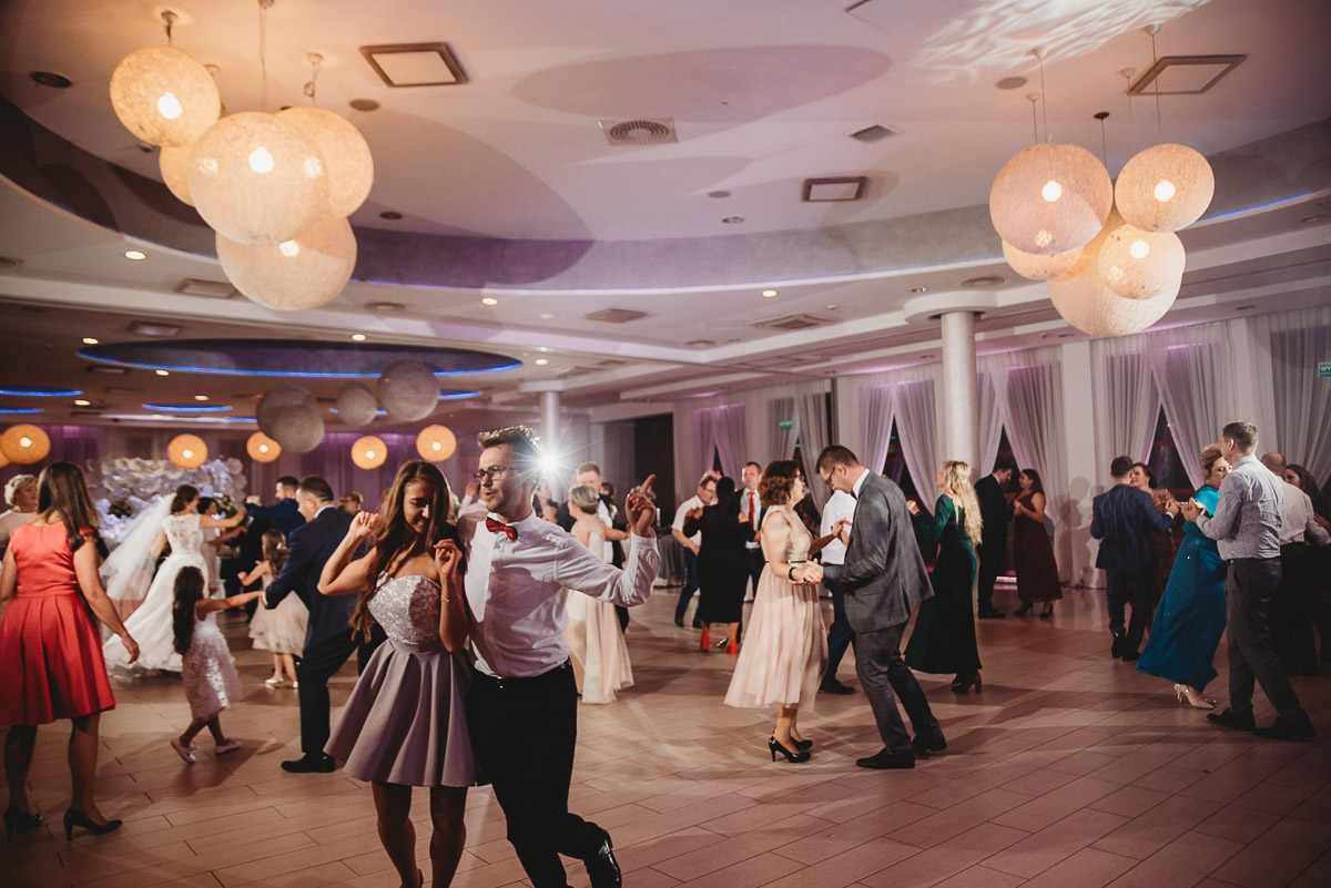 Dorota i Tomasz-wesele Hotel Kristoff Kalisz, sesja ślubna w Lubiążu 275